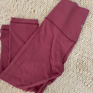 Lululemon crop leggings size 6